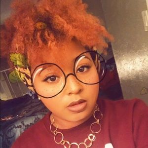 Meet your Posher, Brianna